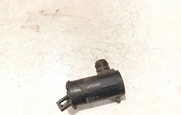 Volvo S80 Windscreen/windshield washer pump