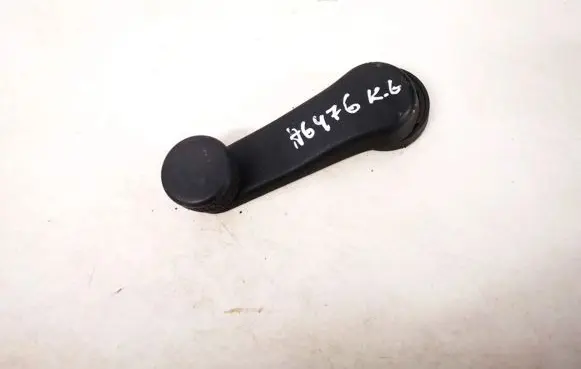 Volkswagen Golf IV Front door window winding handle 1h0837581d