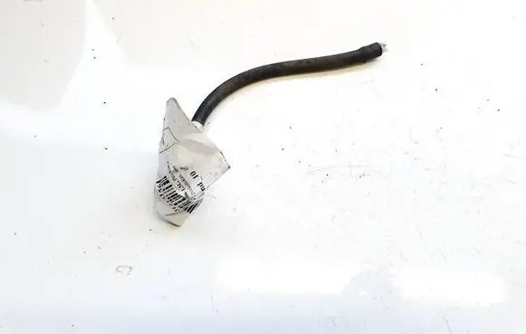 Windshield washer spray nozzle