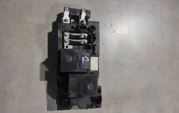 Lexus GS 300 350 430 450H Fuse module 71405036 G92Z128010 81190041
