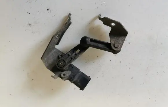 Volvo XC60 Headlight/headlamp level sensor 31681288