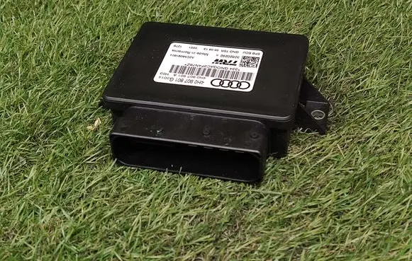 Audi A6 S6 C7 4G Hand brake control module 4H0907801G
