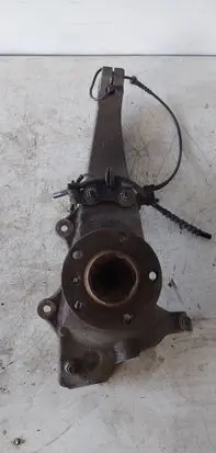 BMW 7 F01 F02 F03 F04 Front wheel hub 6036