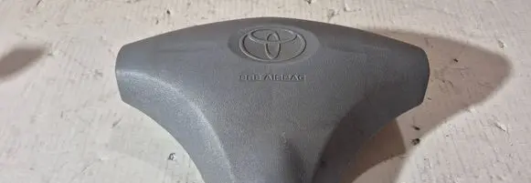Toyota Yaris Steering wheel airbag E0360