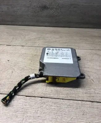Volkswagen PASSAT B5.5 Airbag control unit/module 1C0909605B 20040804 5WK43124