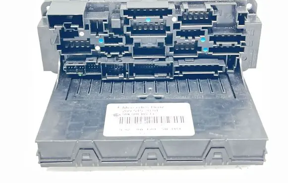 Mercedes-Benz CLK A209 C209 Fuse module 2095452001 5DK00848513