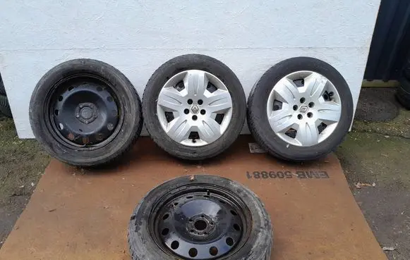 Renault Espace IV R17 steel rim 