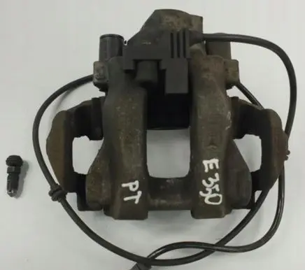 Mercedes-Benz E W212 Rear brake caliper