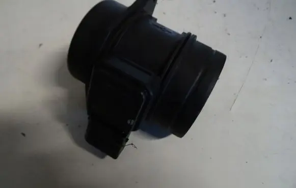 Mercedes-Benz A W169 Mass air flow meter A0000942948