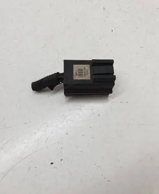 Opel Zafira B Other relay 13119468 ZUS501