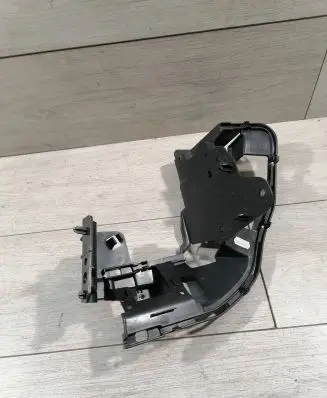 Citroen Jumpy Rear bumper mounting bracket 9813331980