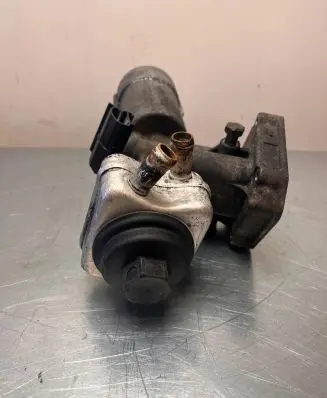 Audi A4 S4 B5 8D Oil filter cover 038115389B