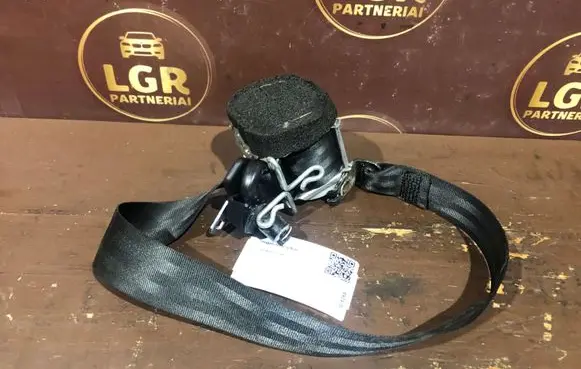 Ford Galaxy Rear seatbelt 611B68