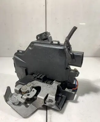 Audi A4 S4 B6 8E 8H Rear door lock