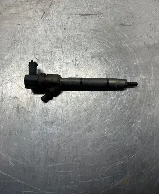 KIA Ceed Fuel injector 0445110256