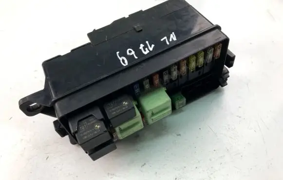 Mini One - Cooper Coupe R56 Fuse box set 17236010