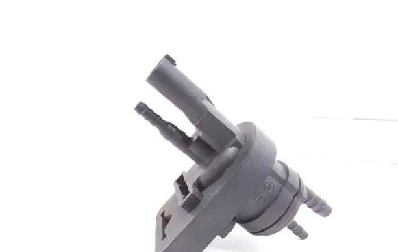 Mercedes-Benz Sprinter W901 W902 W903 W904 Vacuum valve 0025401497