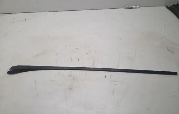 Ford S-MAX Windshield trim B07RA 6M21R0319A