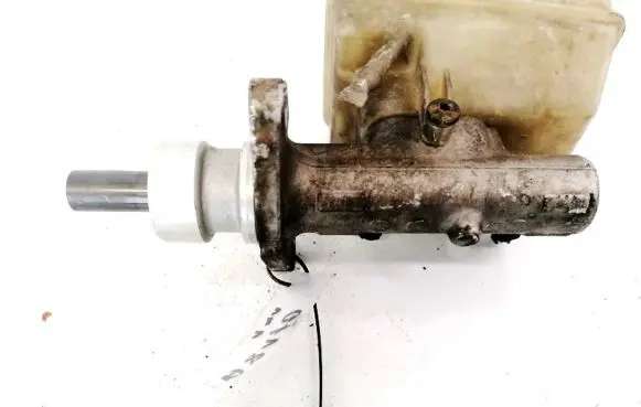 Volvo S70 V70 V70 XC Master brake cylinder