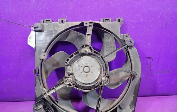 Renault Clio III Fan set 