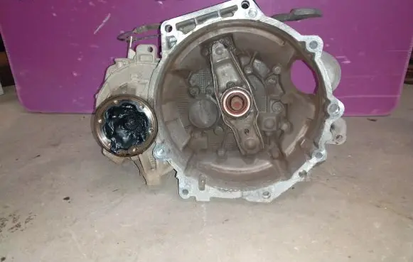 Skoda Fabia Mk2 (5J) Manual 6 speed gearbox MYP