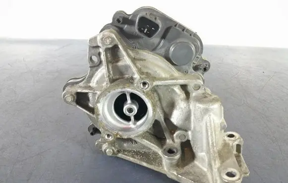 Toyota Yaris Water pump 