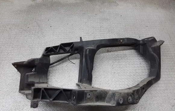 Mitsubishi Colt Headlight/headlamp mounting bracket MN105059