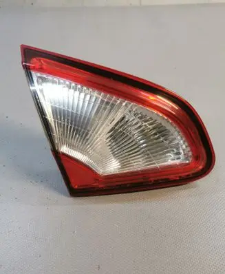 Nissan Qashqai Tailgate rear/tail lights 89503189