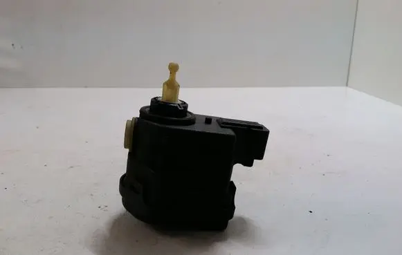 Renault Vel Satis Headlight level adjustment motor 8200006664