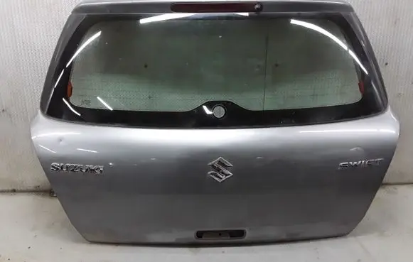 Suzuki Swift I Tailgate/trunk/boot lid