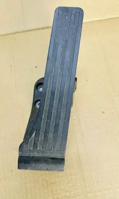 Mercedes-Benz C W205 Accelerator throttle pedal A2053000004