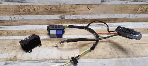 Renault Scenic III - Grand scenic III Other relay 8200222933 030200110 8200222933B