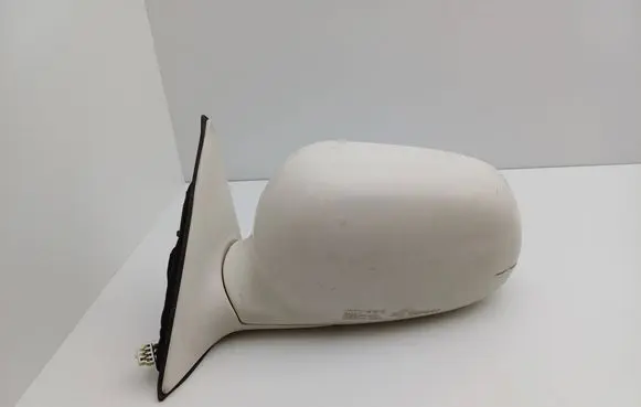 Front door electric wing mirror