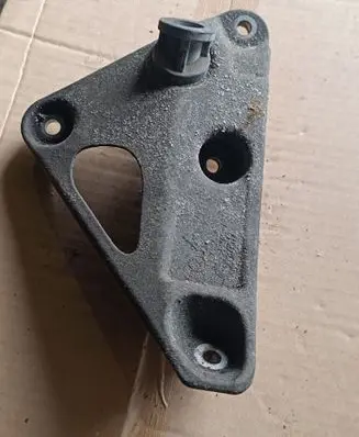 BMW 4 F32 F33 Engine mounting bracket 22116784829 6784829