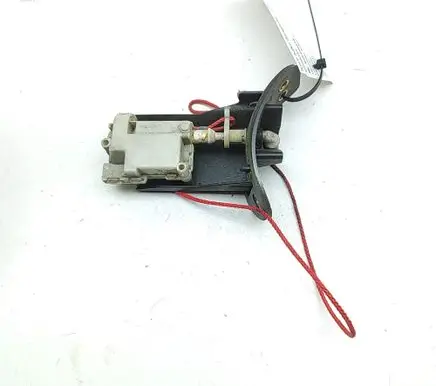 Maserati GranTurismo Fuel tank cap lock 60682498