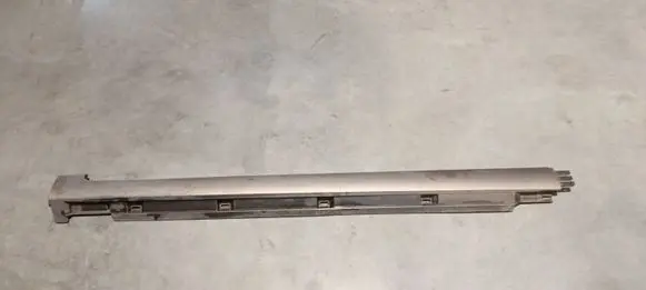 Volkswagen PASSAT B7 Sill 3AA853855