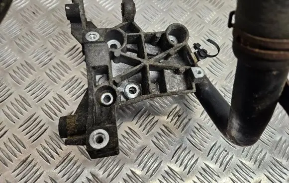 Audi A6 S6 C6 4F Engine mounting bracket 059145169AA