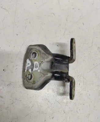 KIA Sorento Front door upper hinge