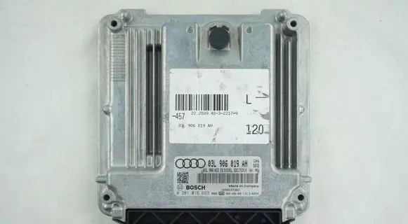 Audi A6 S6 C6 4F Engine control unit/module 03L906019AH 0281016683