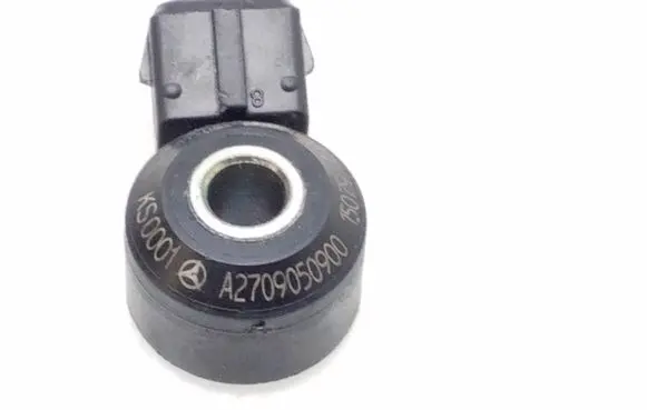 Mercedes-Benz CLA C117 X117 W117 Detonation knock sensor A2709050900