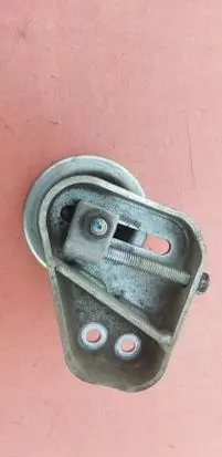 Subaru Outback (BS) Generator/alternator belt tensioner