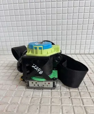 Audi TT TTS Mk2 Front seatbelt 305652810ZZZ