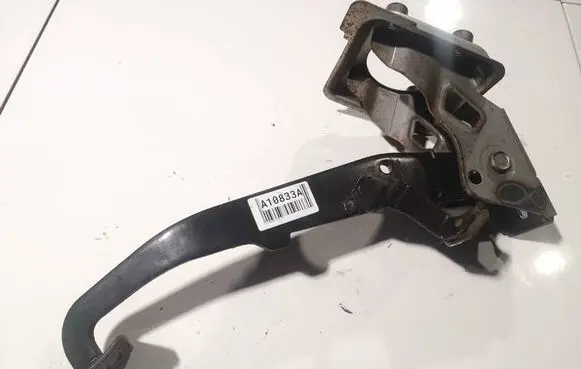 KIA Sportage Clutch pedal 