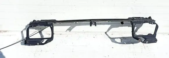 Renault Espace III Radiator support slam panel