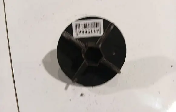 Renault Megane II Spare wheel bolt 8200317791