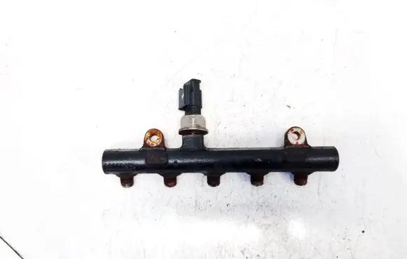 Peugeot 407 Fuel main line pipe r9144z180a 9656391180
