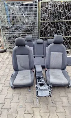 Volkswagen Golf VII Spotlight 5G1