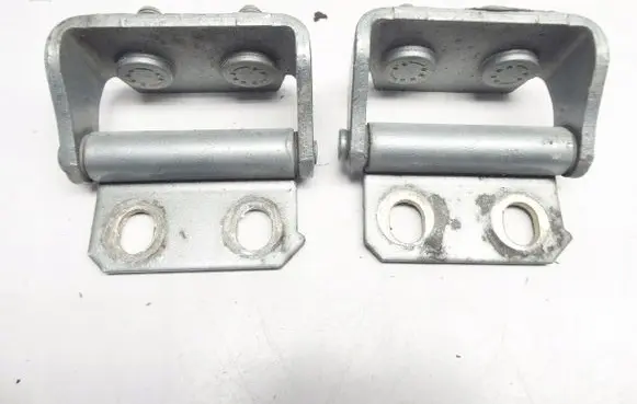 Mitsubishi Space Star Tailgate/trunk/boot hinge