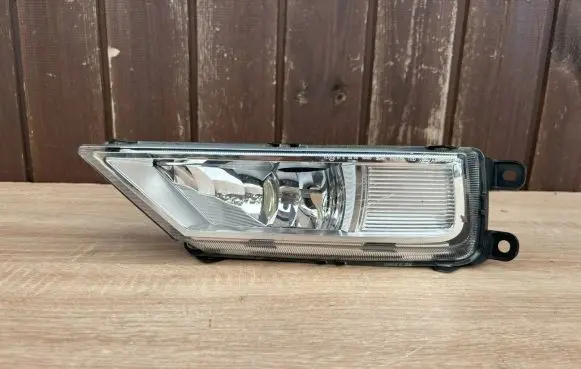 Volkswagen Tiguan Front fog light 5NA941699A