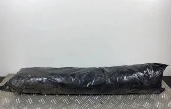 Jeep Grand Cherokee Fender foam support/seal 